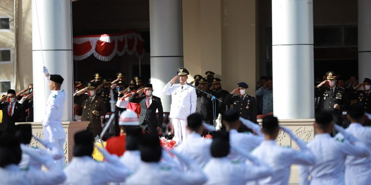 Bupati Nagan Raya jadi Inpektur Upacara Peringatan HUT ke 77