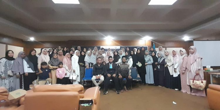 Kandidat Doktor UPSI Malaysia Isi Seminar Parenting di Nagan Raya