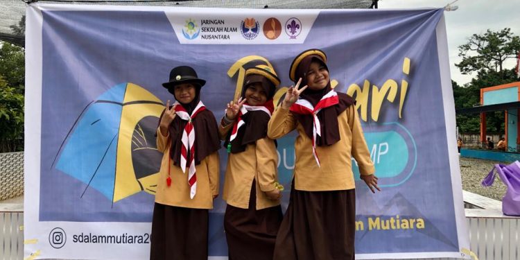SD Alam Mutiara gelar Kegiatan Perkemahan Sehari