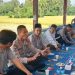 Jumat Curhat, Kasat Binmas Dengarkan Keluh Kesah Masyarakat Gampong Pasi Teungoh