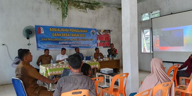 Babinsa Kodim 0116/Nagan Raya Sosialisasikan Penggunaan Dana Desa