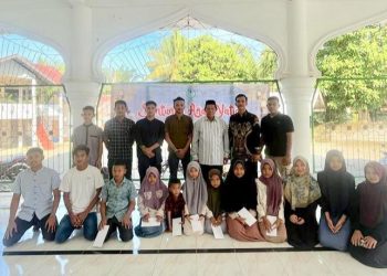 Mahasiswa IPMKP Banda Aceh Santuni Anak Yatim di Nagan Raya
