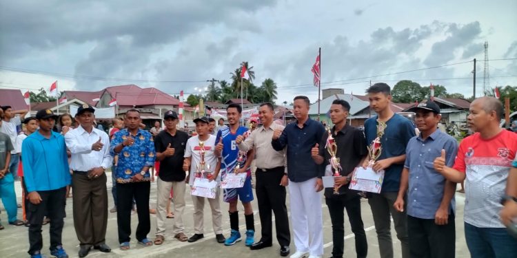 Tim Voli Putra Purwodadi Juara Satu Turmamen Bola Voli Kuala Pesisir