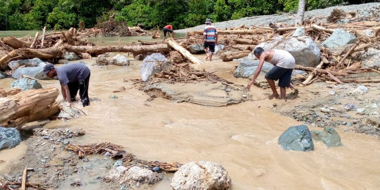 Pasca Banjir Bandang, Warga Beutong Ateuh Banggalang Butuh Empat Unit Excavator