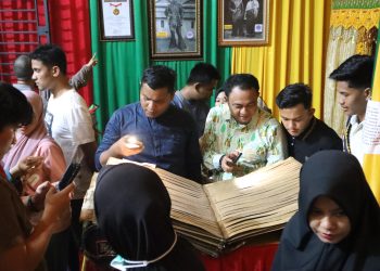 Alquran Kuno Nagan Raya Dipamerkan di PKA-8