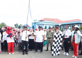 Ribuan Orang di Nagan Raya ikut Meriahkan Jalan Sehat Hari Guru Nasional
