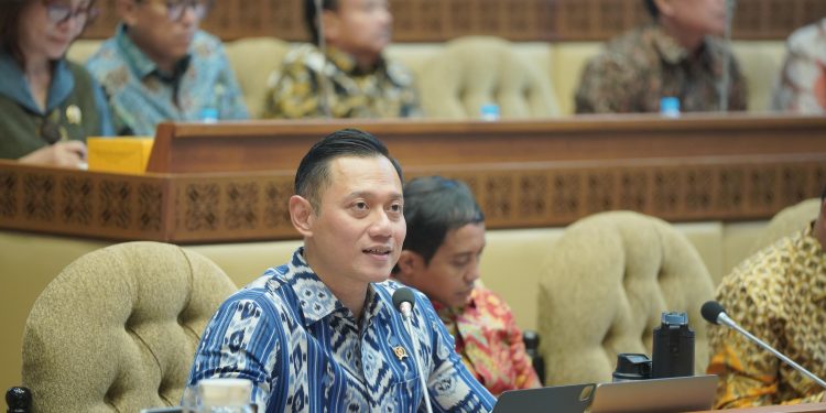 Rapat Kerja dengan Komisi II DPR RI, Menteri AHY Laporkan Realisasi Kinerja Tahun Anggaran 2023, 2024 dan Rencana Kerja 2025