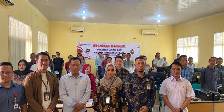 182 Peserta Calon Anggota Panwascam di Nagan Raya Ikut Ujian Berbasis CAT