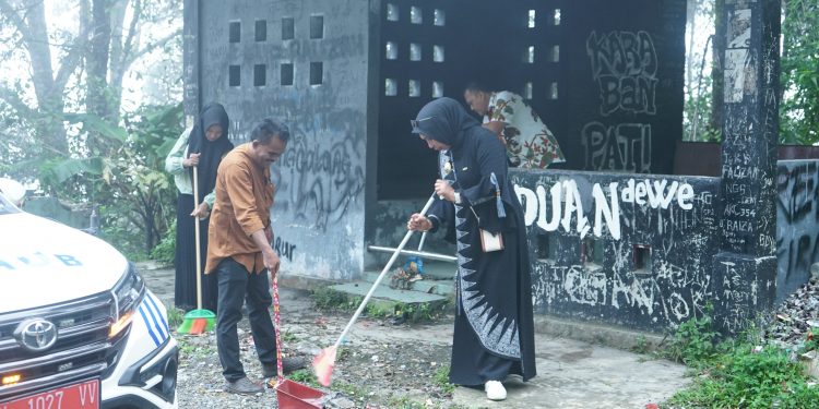 Jelang HUT ke-79 RI, Pj Bupati Fitriany Farhas Pimpin Napak Tilas dan Pengobatan Gratis di Beutong Ateuh