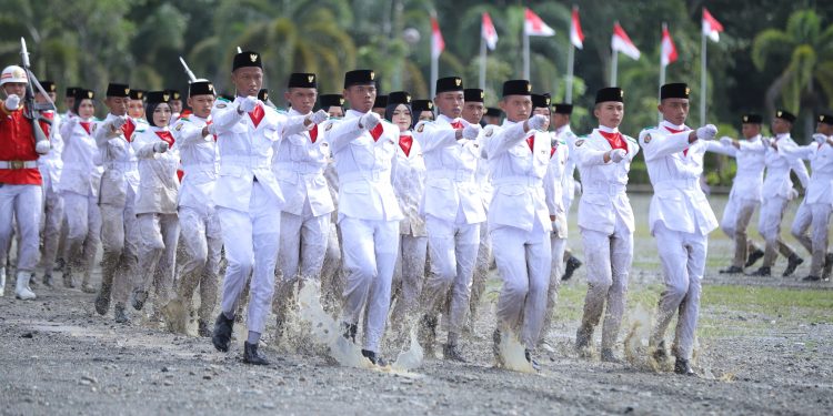 Peringatan Hari Kemerdekaan di Nagan Raya Berlangsung Khidmat, Pj Bupati Fitriany Farhas jadi Inspektur Upacara