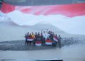 Pimpin Apel Kebangsaan dan Pembentangan Bendera Merah Putih Raksasa, Ini Harapan Pj Bupati Fitriany Farhas