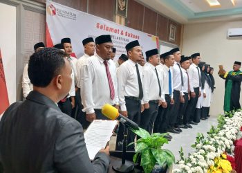 30 Anggota Panwaslihcam Nagan Raya Dilantik