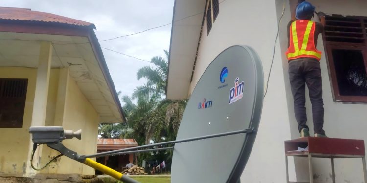 Permudah Akses Internet di Kawasan Blankspot, Pemkab Nagan Raya Terima Bantuan VSAT dari BAKTI Kominfo
