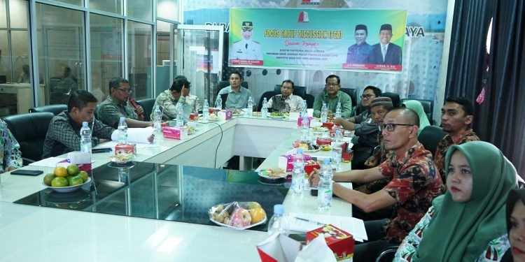 Sekda Ardimartha Buka Forum Kemitraan Kesehatan, Fokus Pencapaian UHC di Nagan Raya