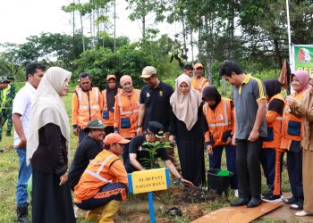 Dukung Gerakan Tahiroe Aceh, Pemkab Nagan Raya Tanam 18.064 Pohon Serbaguna