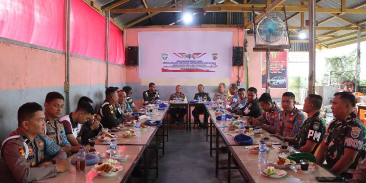 Perkuat Sinergitas Jelang Nataru, Propam Polres Aceh Barat gelar Ngobar TNI-Polri