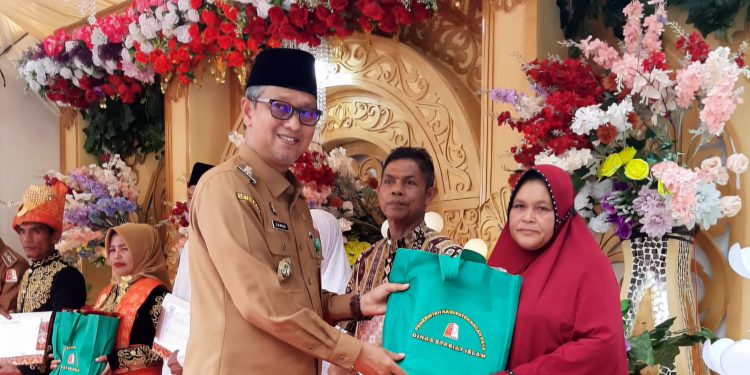 Pj Bupati Iskandar Gelar Isbat Nikah Terpadu di Beutong Ateuh Banggalang