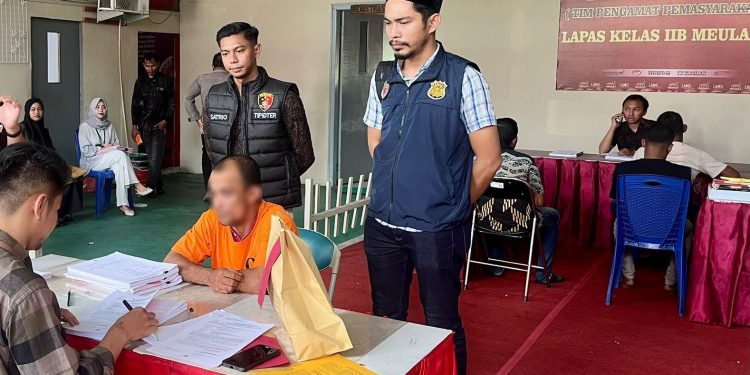 Polisi Serahkan Tersangka Penyalahgunaan BBM ke JPU