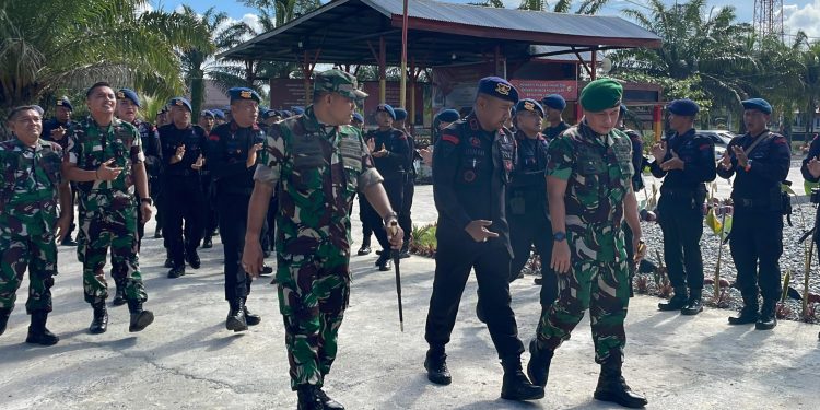 Danrem 012 Teuku Umar Silaturahmi ke Mako Batalyon C Pelopor