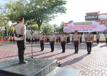 Kapolres Aceh Barat Pimpin Upacara Kenaikan Pangkat Personel