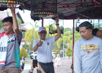Pj Bupati Nagan Raya Buka Festival Lomba Burung Berkicau Nagan Raya Alam Lestari