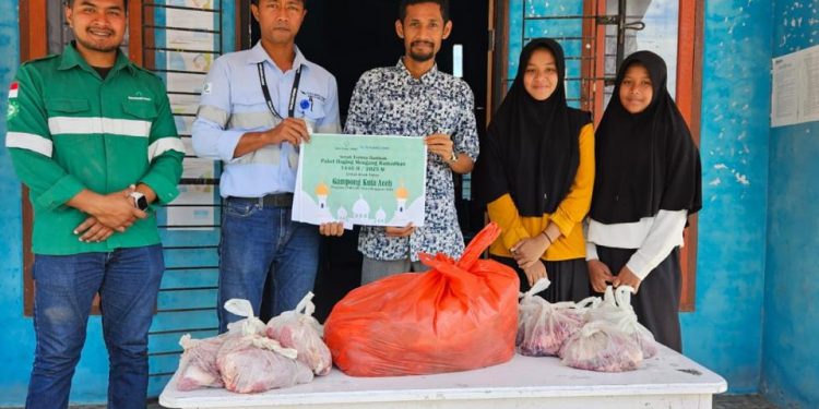 Camat Apresiasi Konsistensi PT BEL Salurkan Daging Meugang