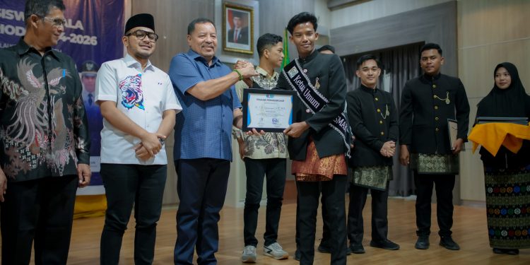 Bupati Nagan Raya Lantik Pengurus FOKUSMAK Banda Aceh Periode 2024–2026