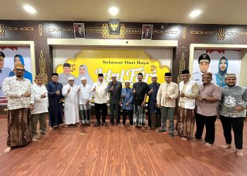 Bupati Nagan Raya Terima Silaturahmi Warga dalam Open House Idul Fitri 1446 Hijriah