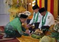 Kemenag Nagan Raya Peusijuk Bupati dan Wakil Bupati TRK-Raja Sayang