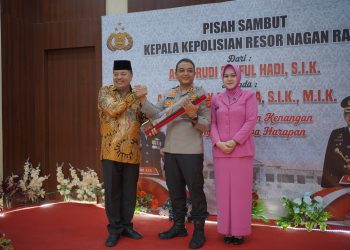 TRK dan Raja Sayang Hadiri Pisah Sambut Kapolres Nagan Raya