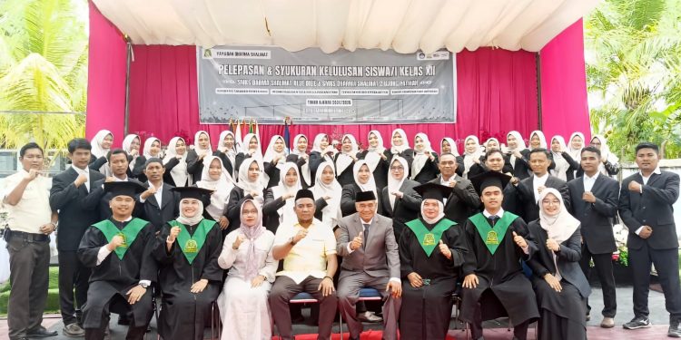 Wabup Raja Sayang hadiri Perpisahan Siswa SMKS Dharma Shalihat