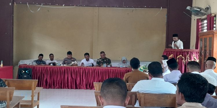 Camat Beutong gelar Rapat Pembentukan Panitia HUT RI ke-80