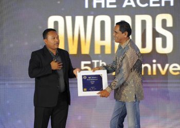 PWI Aceh Terima Penghargaan 5 Tahun The Aceh Post