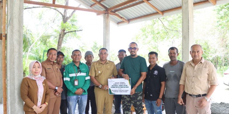 Pemkab Nagan Raya Dorong CSR PT BEL untuk berdayakan UKM, kali ini Usaha Paving Block dan Batako