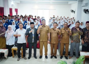 Bupati Nagan Raya Buka Pembinaan Mental Spiritual untuk Pelajar SMA