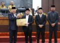 DPRK Nagan Raya Serahkan Rekomendasi Hasil Pembahasan LKPJ Pansus ke Bupati