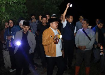 TRK Tinjau Lokasi Banjir Bandang di Beutong Ateuh Banggalang dan Serahkan Bantuan Tanggap Darurat