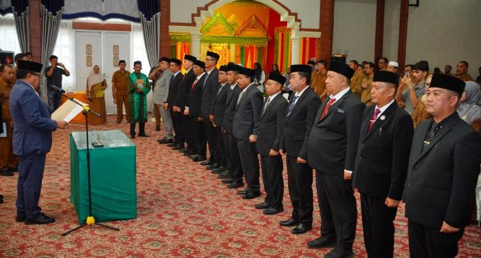 Bupati Nagan Raya Lantik 13 JPT Pratama