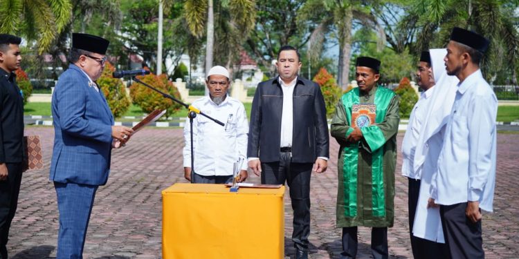 Bupati Nagan Raya Lantik 326 Tuha Peut Gampong dari Tiga Kecamatan