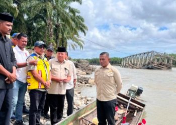 Bupati Nagan Raya dan Anggota DPR RI Tinjau Infrastruktur Terdampak Bencana