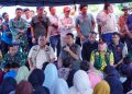Bupati TRK Dampingi Kepala BNPB Tinjau Pengungsian di Beutong Ateuh