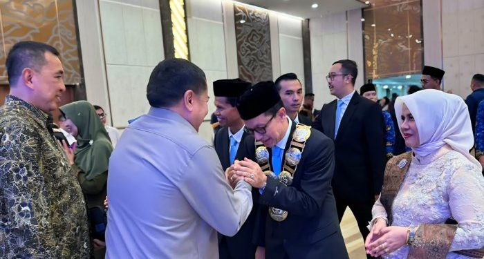 Bupati TRK Hadiri Pelantikan Rektor UTU, Dorong Penguatan Kolaborasi Pendidikan dan Pembangunan