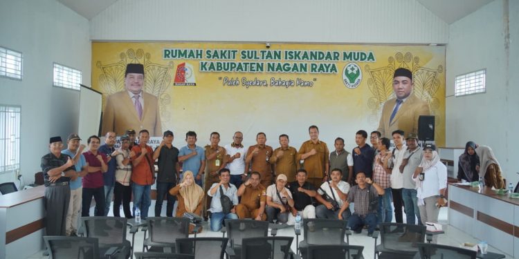 Pemkab Nagan Raya gelar Konferensi Pers, Tegaskan Komitmen Layanan RSUD SIM