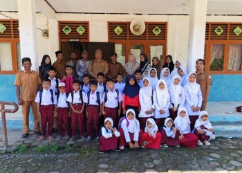 Pendidikan Tak Terhenti Pascabencana, Orang Tua Siswa Apresiasi Langkah Bupati TRK