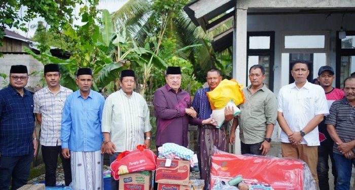 Tak Kenal Libur, Bupati TRK Pastikan Bantuan Cepat untuk Warga Terdampak Bencana