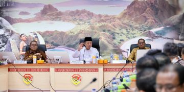 Rakor Bersama Pemda Se-NTT, Menteri Nusron Minta Dukungan Kepala Daerah Wujudkan Transformasi Layanan Pertanahan